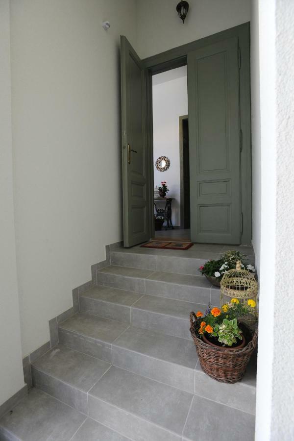 M37 Apartman Debreţin Exterior foto