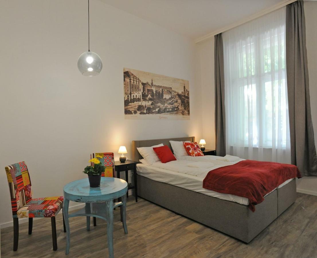 M37 Apartman Debreţin Exterior foto