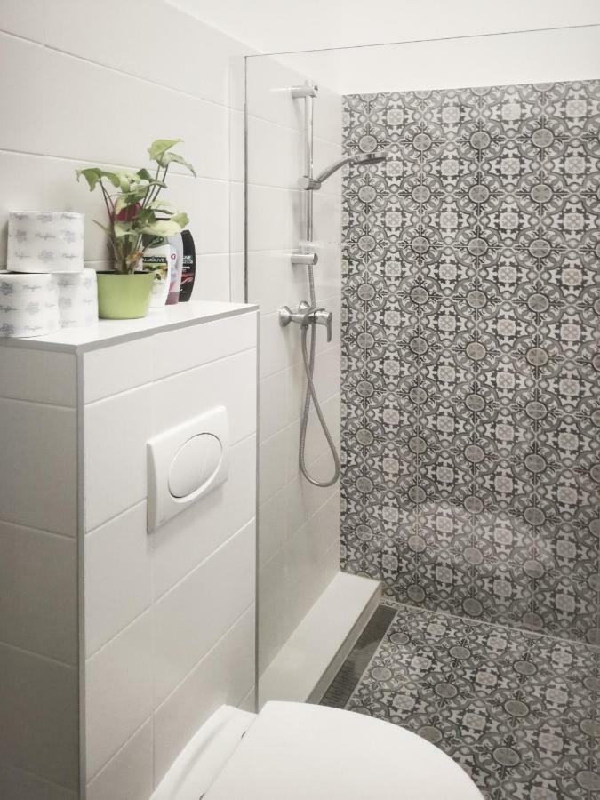M37 Apartman Debreţin Exterior foto