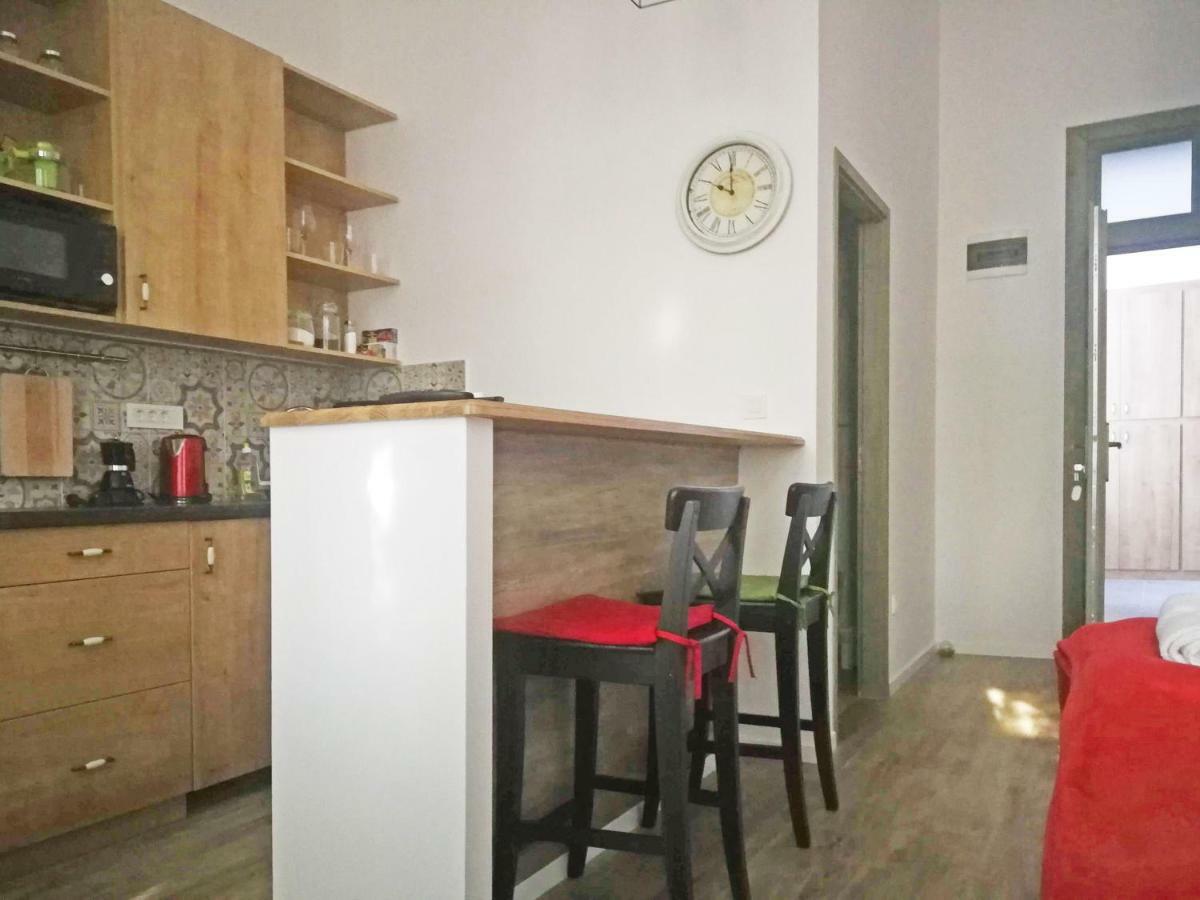 M37 Apartman Debreţin Exterior foto