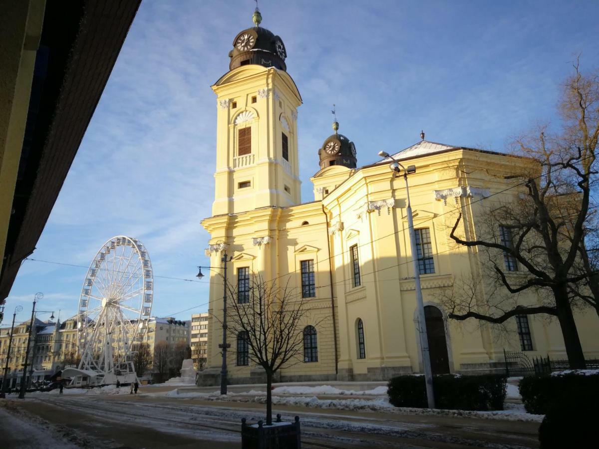 M37 Apartman Debreţin Exterior foto